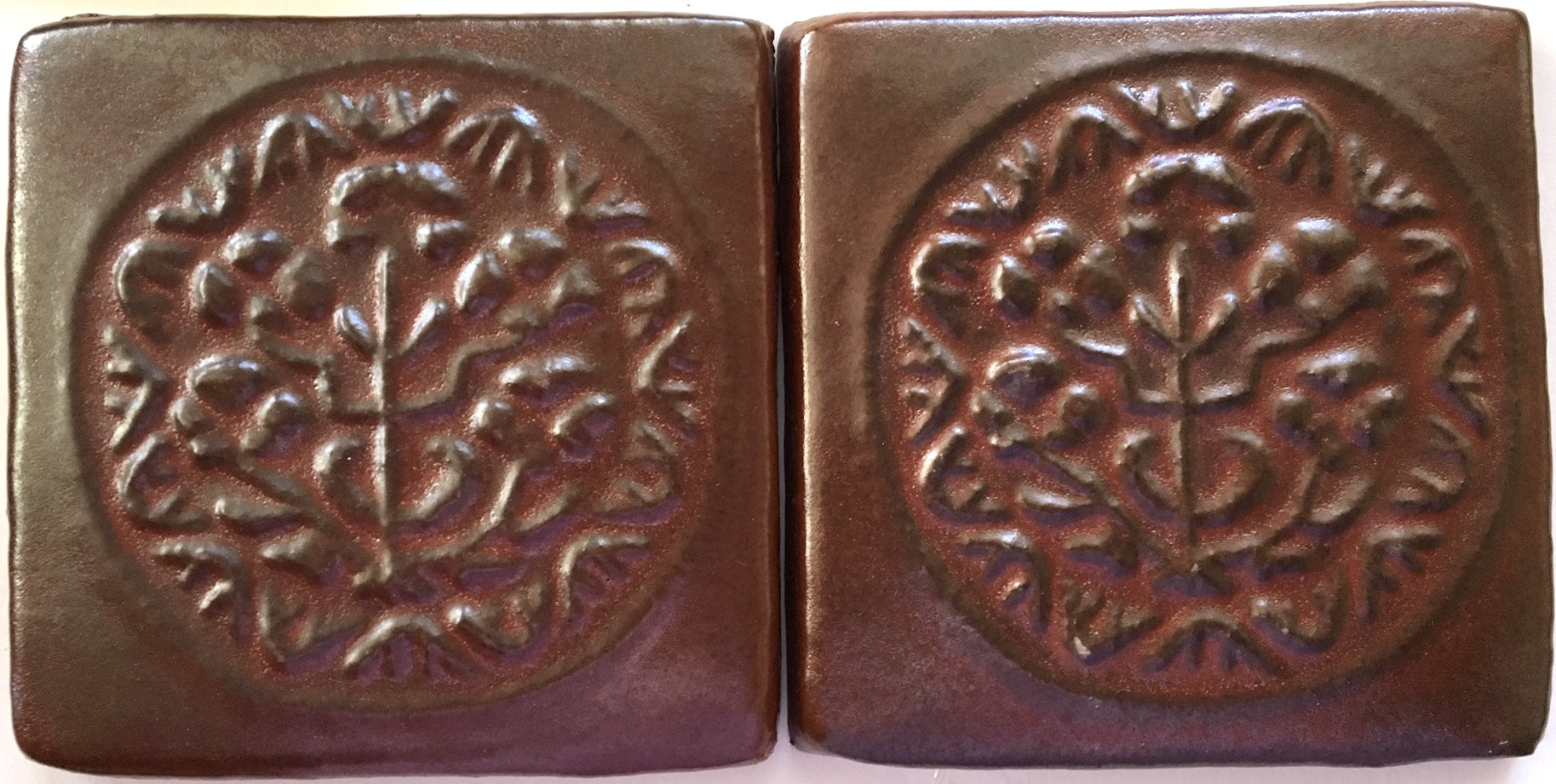 Circle of Flowers Art Tile 4" x 4" (2 tiles)