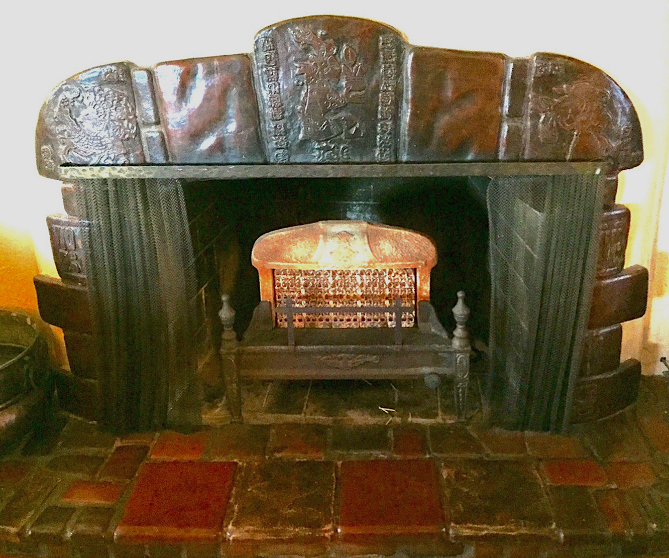 Aztec_Mayan_Fireplace_1