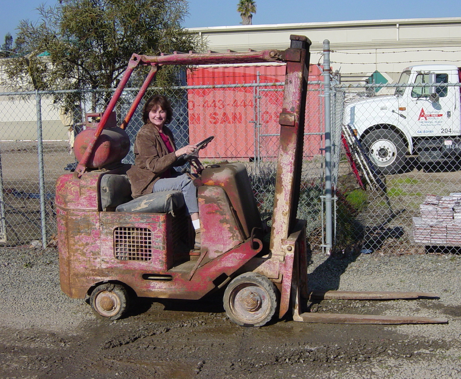 Red_Forklift