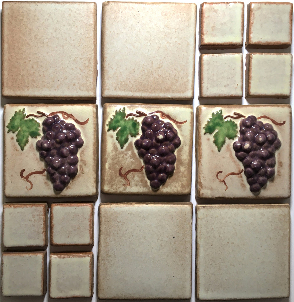 Grapes Vignette<br/>12.5" x 12.5"